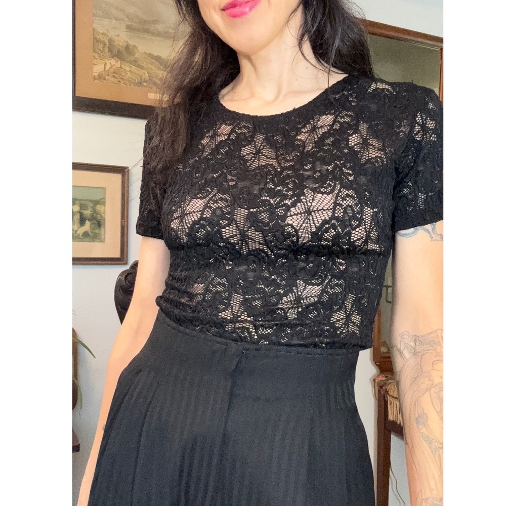 Vintage 80s 90s Black Spider Web Floral Lace Top Sheer Jonden Linda Leal Goth M